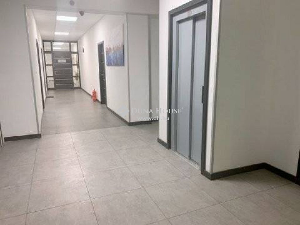 1108 Budapest 10. kerület — 1/5