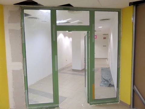 Eladó Üzlethelyiség 4400 Nyíregyháza 