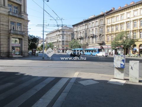 Eladó Üzlethelyiség, Budapest 5. kerület