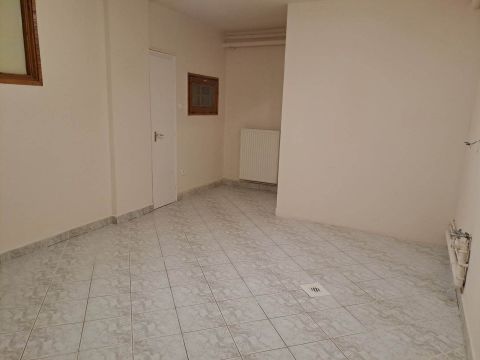 Kiadó Iroda 7400 Kaposvár A legjobb hely vállalkozása számára!