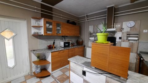 Eladó Ház 5055 Jászladány 