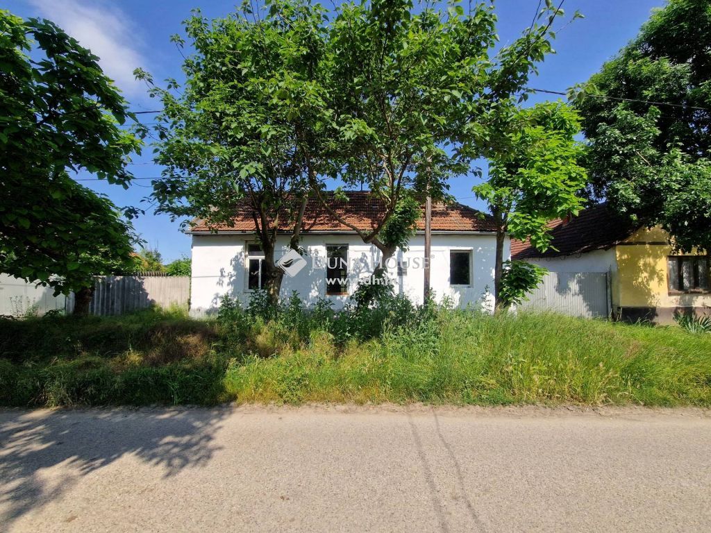 6430 Bácsalmás , Központhoz közel — 1/28