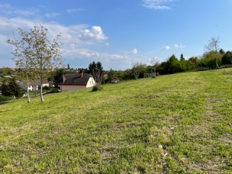 Eladó Telek 7400 Kaposvár , Kaposvár kertvárosi részén panorámás telek ELADÓ