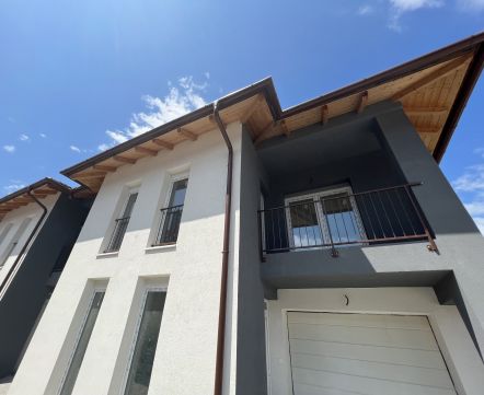 Eladó Ház 2310 Szigetszentmiklós , Újépítésű sorházi lakások Szigetszentmiklós központjában