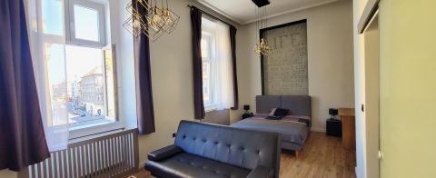 Eladó Lakás 1061 Budapest 6. kerület , AIRBNB!!! 171m2, 7 szoba, fürdőkkel, Andrássy és Gozsdu karnyújtásnyira!!!
