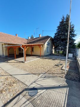 Eladó Vendéglátás 6500 Baja Szegedi úti  vendéglátó egység