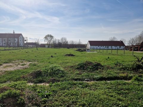 Eladó Telek 8695 Buzsák , Közműves építési telek