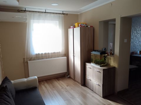 Eladó Ház 5136 Jászszentandrás 