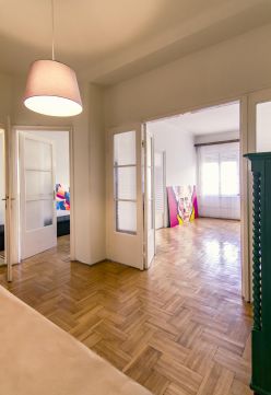 Eladó Lakás 1093 Budapest 9. kerület 4 szobássá alakítható, 2 ERKÉLYES lakás a Bp. IX. Lónyai utcában