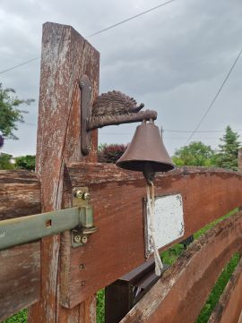 Eladó Ház 7720 Pécsvárad Eladó egy felújított, egyedi hangulatú parasztház Pécsváradon, a Zengő hegy lábánál