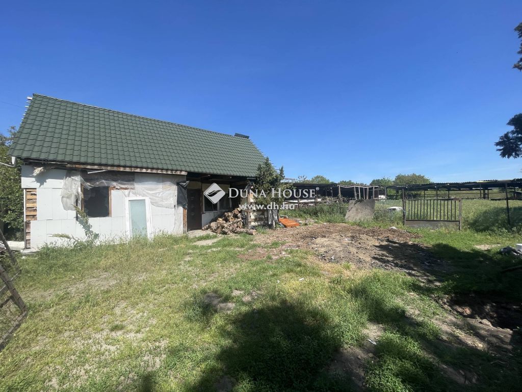 2721 Pilis — 1/3