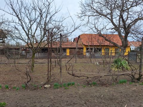 Eladó Telek 6090 Kunszentmiklós , Széchenyi Ferenc utca