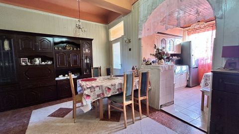 Eladó Ház 9700 Szombathely , Gyöngyösszőlősi városrészen