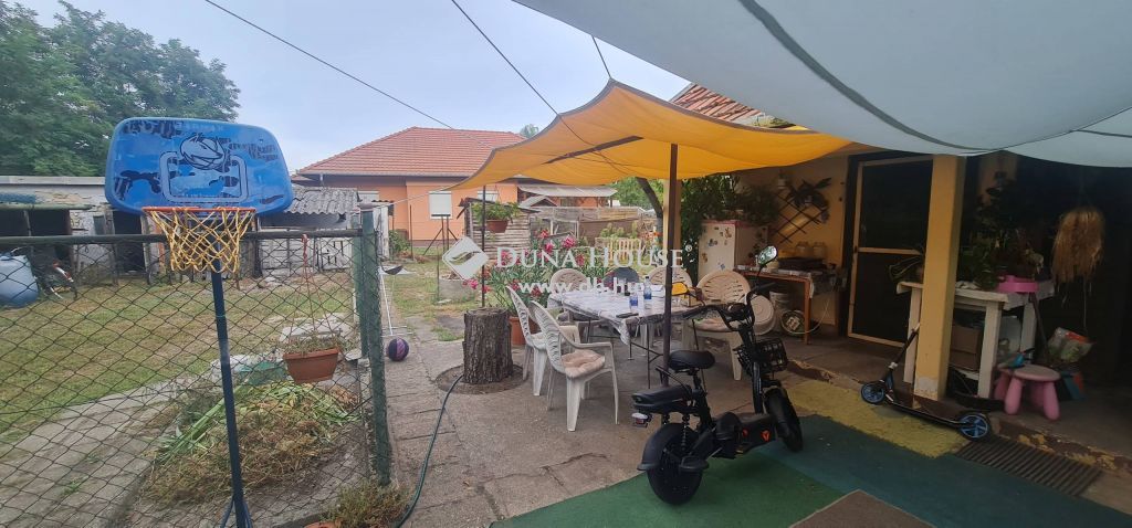 2200 Monor , Szélmalom utca — 1/19