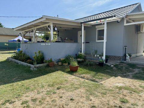 Eladó Ház 2252 Tóalmás 