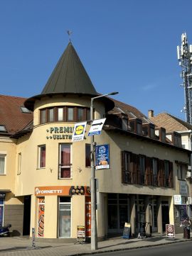 Eladó Üzlethelyiség 8630 Balatonboglár 