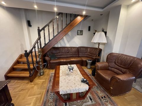 Eladó Ház 6000 Kecskemét , Villanegyed