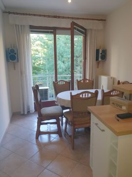 Kiadó Lakás 7624 Pécs , Egyetemváros szívében lakás kiadó!