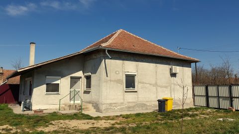 Eladó Ház 6914 Pitvaros 