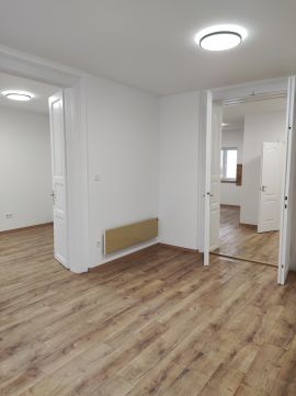Eladó Lakás 6300 Kalocsa , Belváros