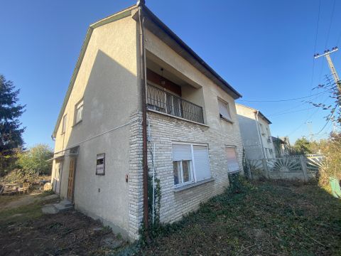Eladó Ház 2543 Süttő 