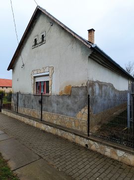Eladó Ház 7361 Kaposszekcső Petőfi u.