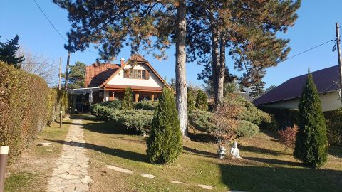 Eladó Ház 2017 Pócsmegyer 