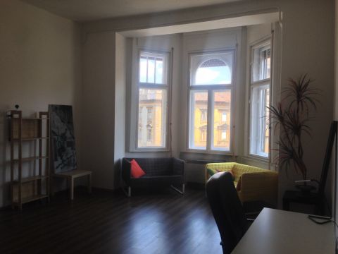 Eladó Lakás 1084 Budapest 8. kerület 