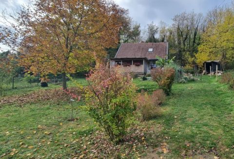 Eladó Ház 8612 Nyim , Balatontól 20 percre, hangulatos kis faluban, belterületi lakóház eladó