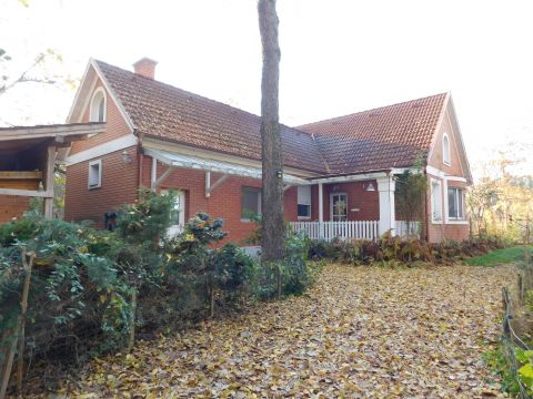 Kiadó Ház 6000 Kecskemét , Nappali +2 szobás, teraszos ház kiadó parkos környezetben
