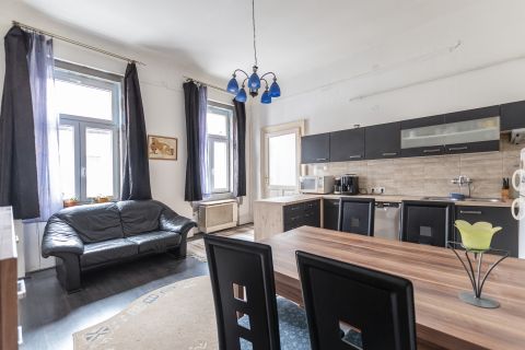 Eladó Lakás 1076 Budapest 7. kerület 