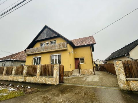 Eladó Ház 2360 Gyál 