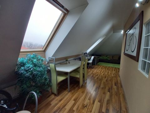 Eladó Lakás 2120 Dunakeszi , Dunakeszi Alagliget