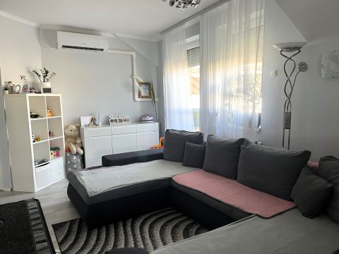 Eladó Lakás 2800 Tatabánya 