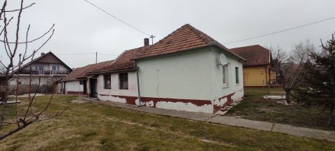 Eladó Ház 8647 Balatonmáriafürdő 