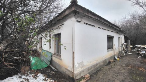 Eladó Ház 2030 Érd Bem tér közelében.