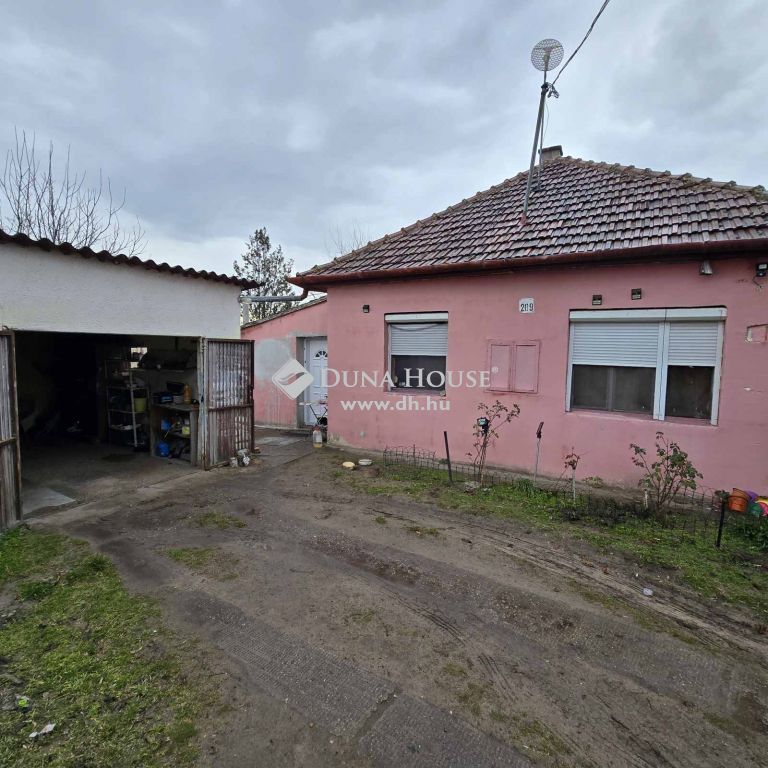 6000 Kecskemét , ELADÓ TANYA  ÁLLATKORHÁZ KÖZELÉBEN! — 1/13