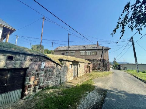 Eladó Ház 3261 Abasár 