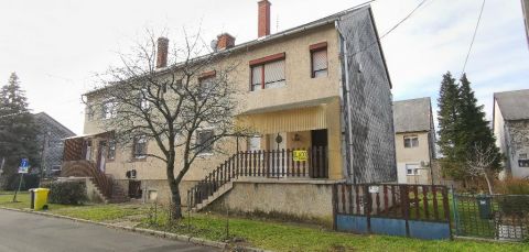 Eladó Lakás 8300 Raposka , 8300 Tapolca, csendes