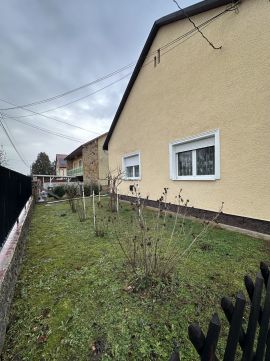 Eladó Ház 2117 Isaszeg 