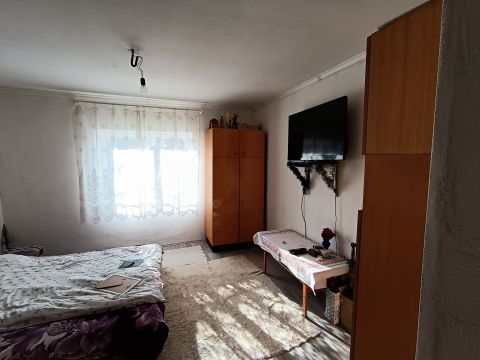 Eladó Ház 2700 Cegléd Arany utca