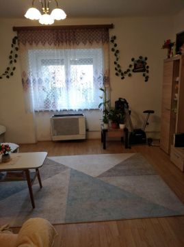 Eladó Ház 2490 Pusztaszabolcs 