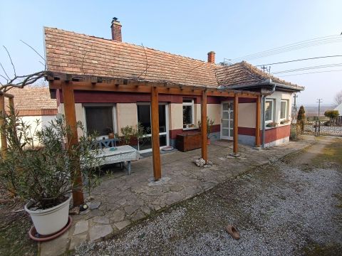 Eladó Ház 8394 Alsópáhok 
