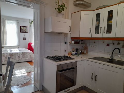 Eladó Lakás 2100 Gödöllő Gödöllő
