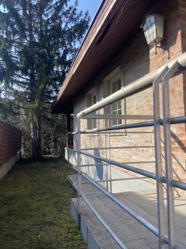 Eladó Ház 2083 Solymár 