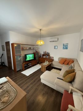 Eladó Ház 8175 Balatonfűzfő , Balatonfűzfő