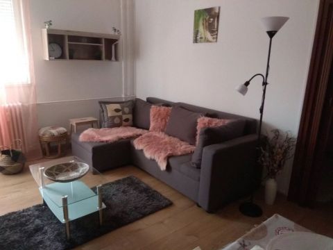 Kiadó Lakás 4024 Debrecen Debrecen belvárosának sétálóutcájában