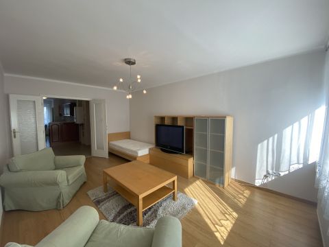 Kiadó Lakás 9021 Győr 