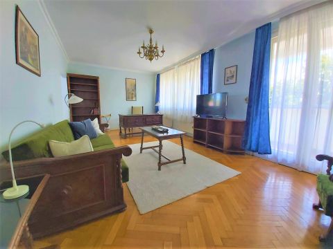 Kiadó Lakás 1016 Budapest 1. kerület 