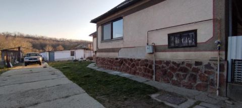 Eladó Ház 7171 Sióagárd , 7171 Sióagárd, Faluközpont